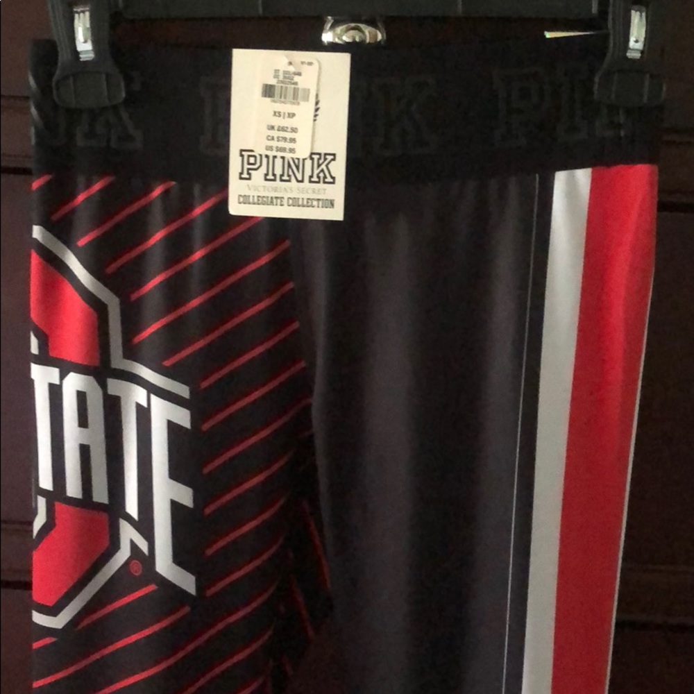 PINK Ohio State Leggings
